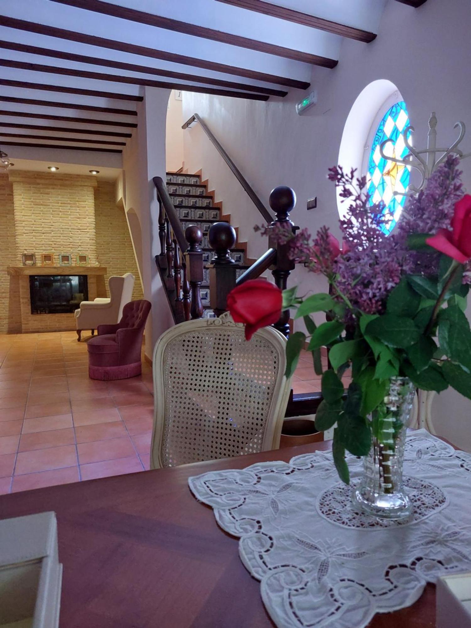 Hotel Casa De La Campana à Cieza Extérieur photo